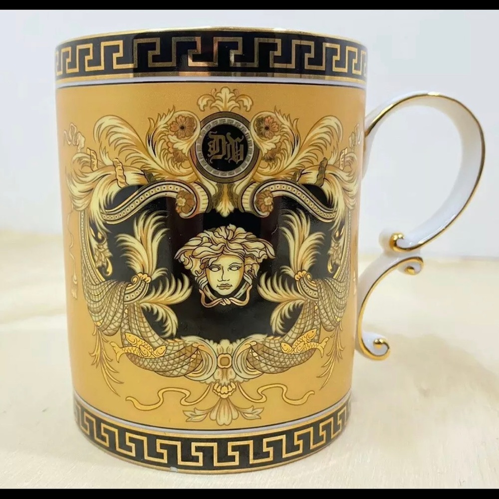 Medusa Mug